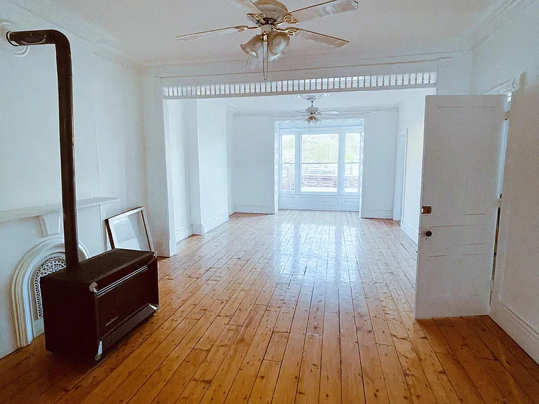 133 2nd St #3 — Photo 14