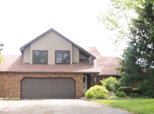 9844 Sunnyside Dr, Plymouth, IN 46563