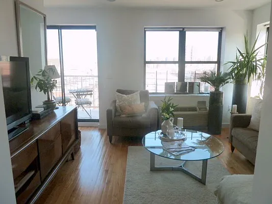 Rented by Compass | media 33