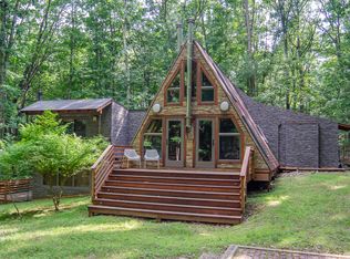 39 Shore Rd, Ancram, NY 12503