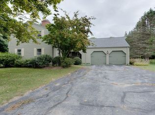 5 Mount View Dr, Paxton, MA 01612