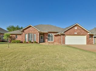 15921 Sheffield Blvd, Edmond, OK 73013