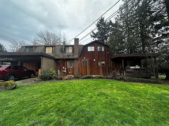 2nd image of 4447 Yellow Point Rd