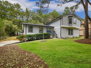 4169 Valley Brook Rd, Snellville, GA 30039