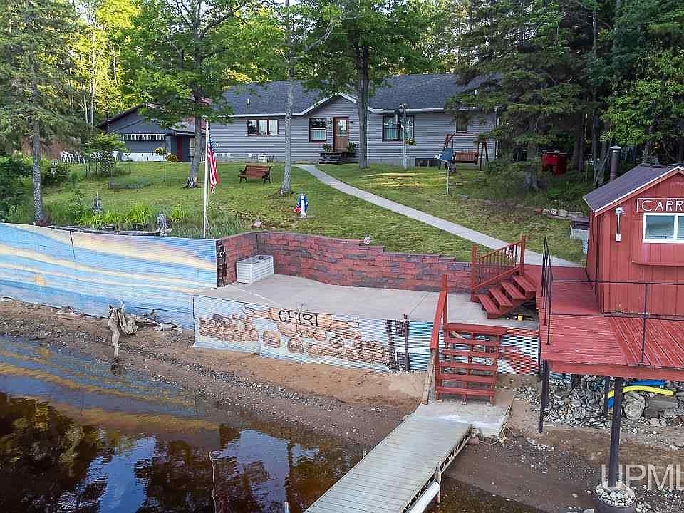 137 N Basin Dr, Negaunee, MI 49866 Zillow