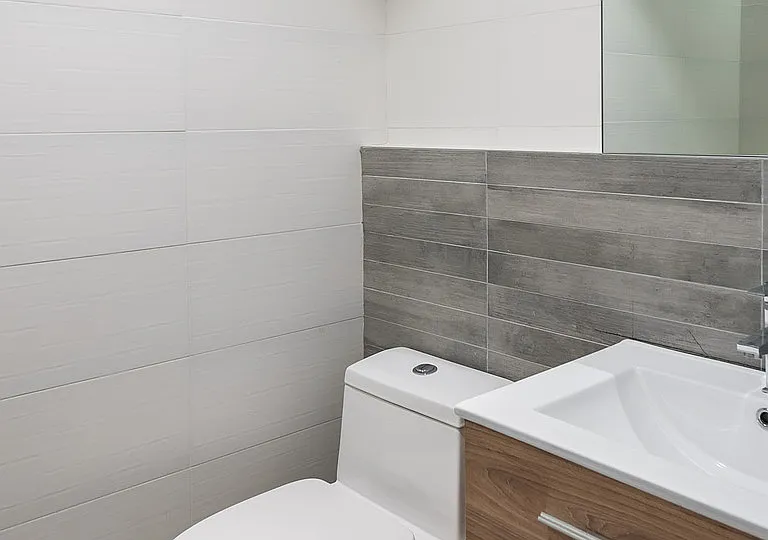 228 Kingsland Ave #3R — Photo 22