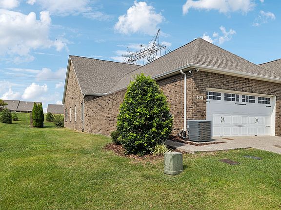 3rd image of 2048 Westburn Pvt Ln