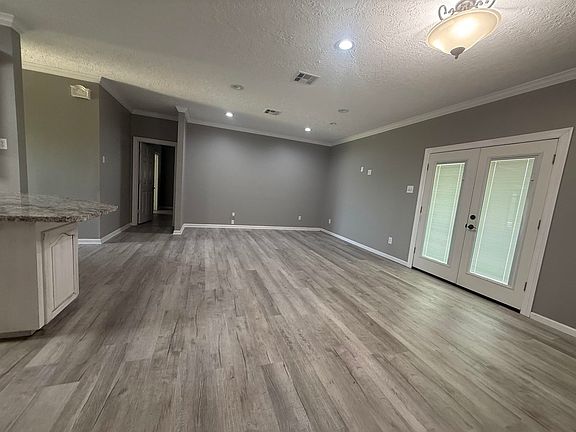 2nd image of 111 Gulfway Dr