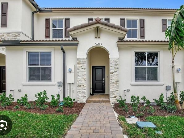 12209 NW 24th Pl