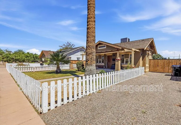 1238 E McKinley St — Photo 5