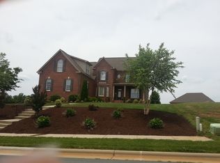 4421 Bonnie Loch Dr, Burlington, NC 27215