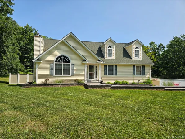 46 Leslie Road, Newburgh, NY 12550