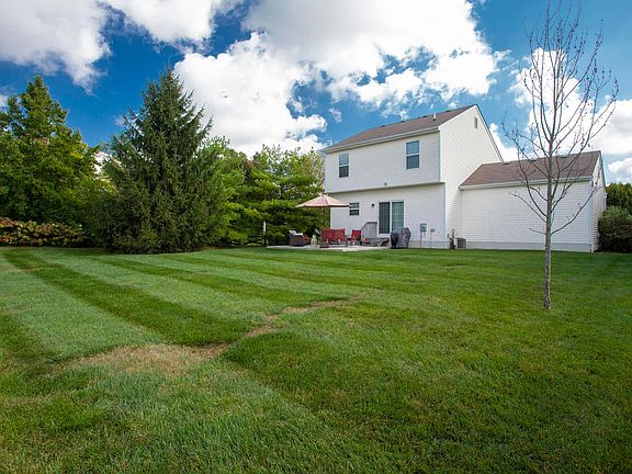 2nd image of 841 Bent Oak Dr
