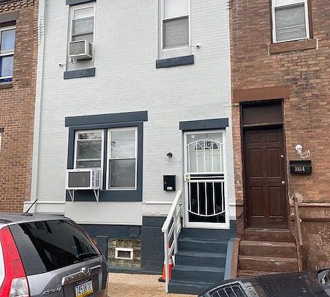 2nd image of 3812 N Delhi St