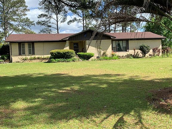2nd image of 361 Green Lake Cir