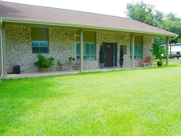 17503 E Darleen Dr, Leander, TX 78641