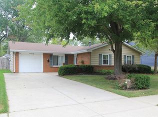 1450 Southwind Dr, Mason, OH