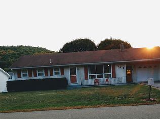 430 Hillview Dr, Elmira, NY 14904