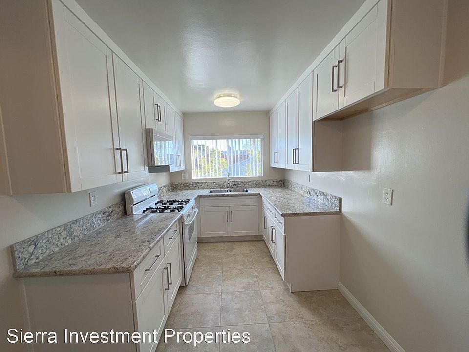 1st image of 327 N Isabel St APT 9