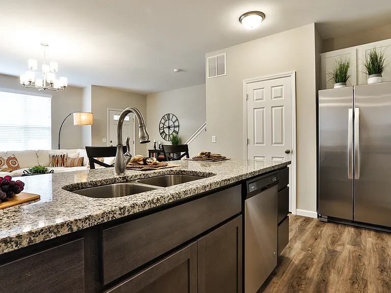 Creekside Landing — Photo 13