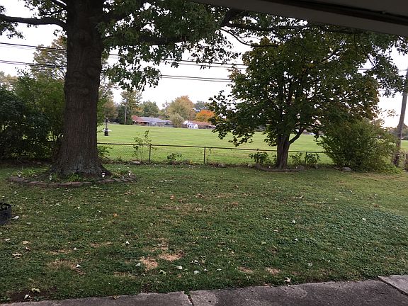 4th image of 1548 Marvin Dr