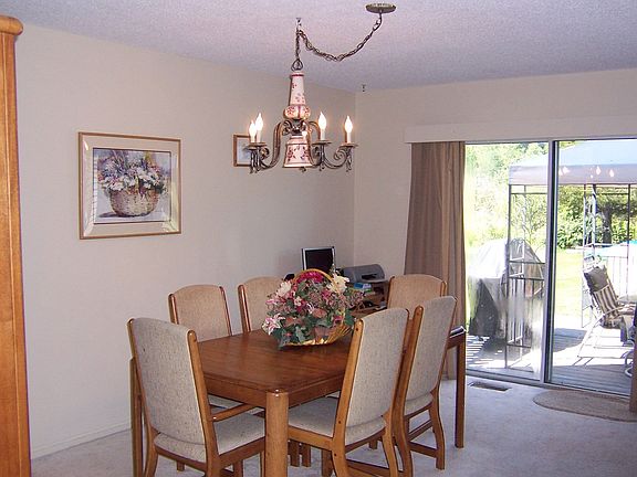 Dining Room as Sliding Glass Door to Large Deck
