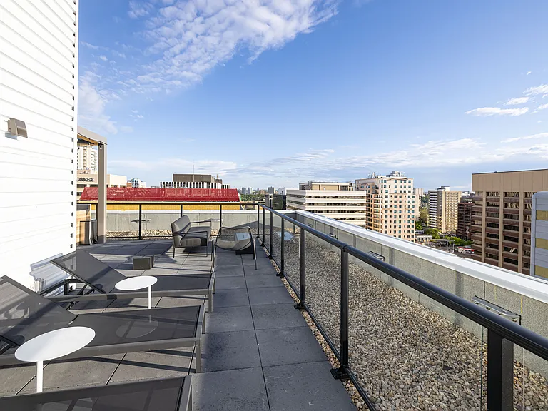 10043 108th St NW — Photo 31