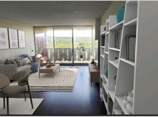 200 Swanton St APT 713, Winchester, MA 01890