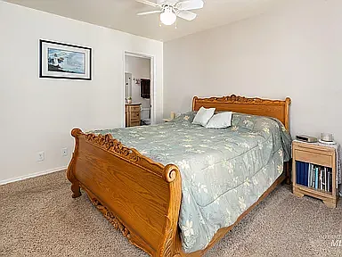 4 bed, 2.5 bath, 1900 sqft, $3,700 — Photo 4