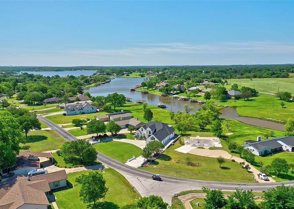 1st image of 605 Kiowa Dr W Lot 632