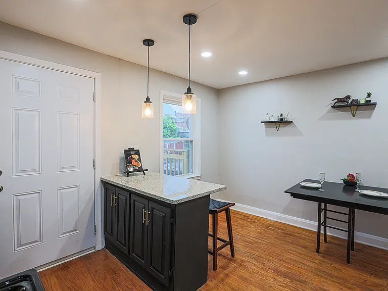 3635 Lyndale Ave — Photo 15