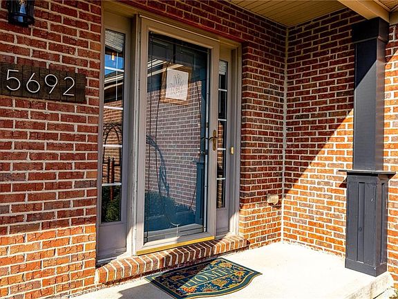 5th image of 5692 Sunrise View Cir