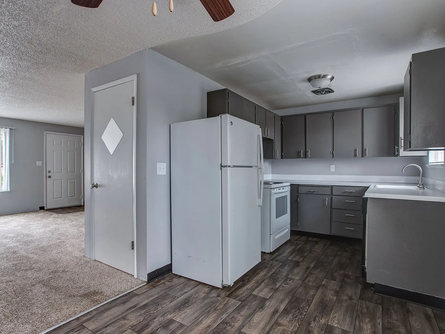 Shenandoah Gardens Apartments — Photo 1