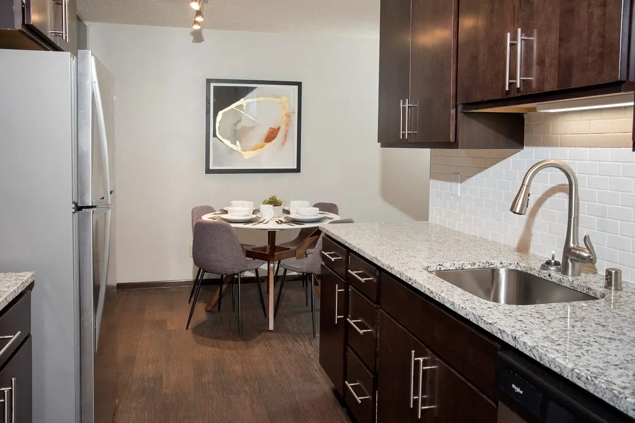 Aspenwoods Apartments — Photo 3