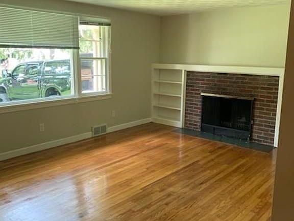 4th image of 103 Pembrook Dr