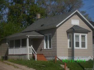 635 11th St, Port Huron, MI