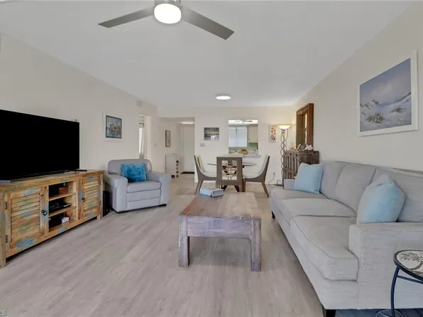 5515 Rattlesnake Hammock RD #209, NAPLES, FL 34113