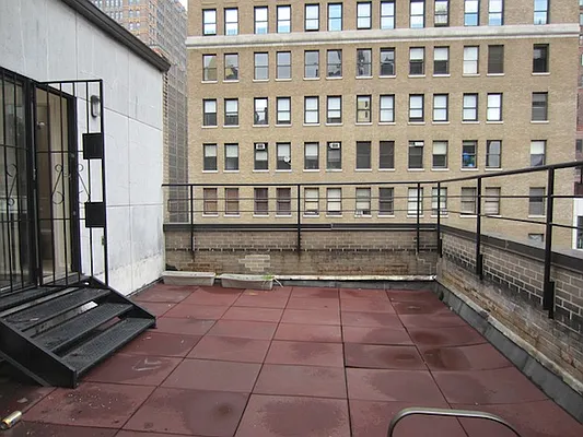 Rented by Mirador Real Estate | media 16