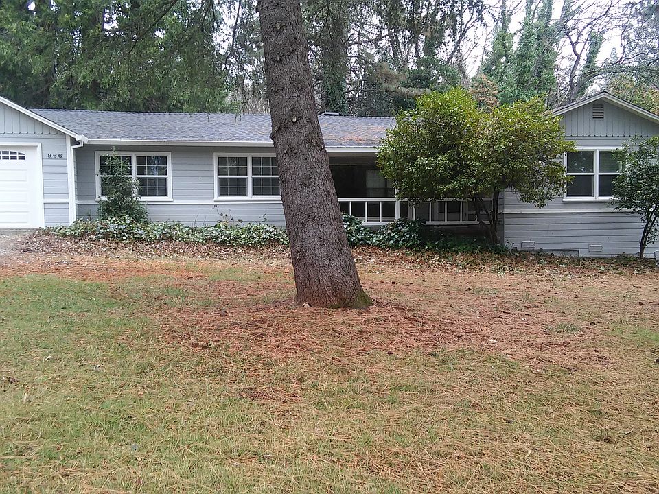 2nd image of 966 Waggoner Rd