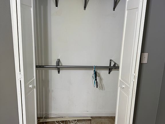 5th image of 1 Powell St APT 1