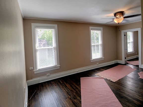 3rd image of 3 Oak St APT D