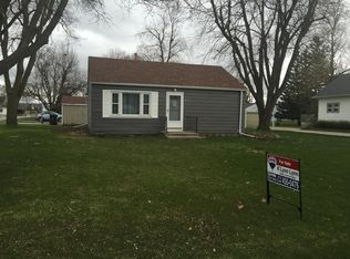 400 Linn St, Slater, IA 50244