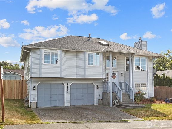 3rd image of 27401 Church Creek Loop NW