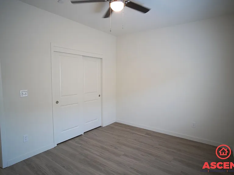 8509 Grandy St — Photo 6