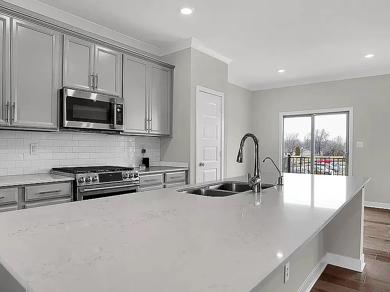 13432 Carlsbad Pl — Photo 5