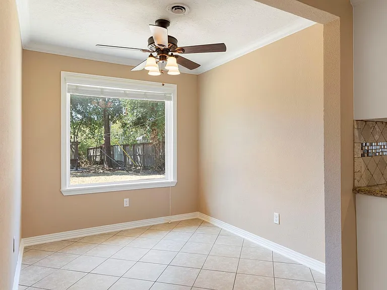 1802 Turnpike Rd — Photo 19