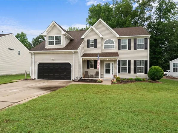 302 Peachwood Ct, Suffolk, VA 23434