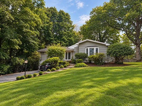 11 Greenbriar Drive, Chappaqua, NY 10514