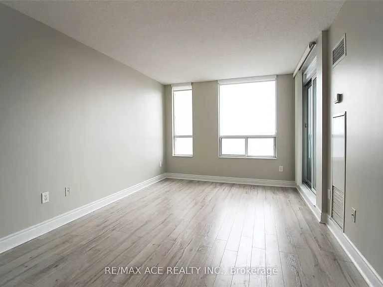 50 Brian Harrison Way #2701 — Photo 5