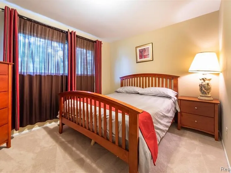 2260 Nixon Rd — Photo 13